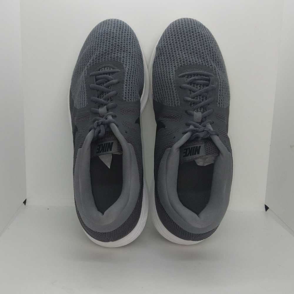 Nike Revolution 4 Mens Pre-owned 2-Tone Gray Runn… - image 3