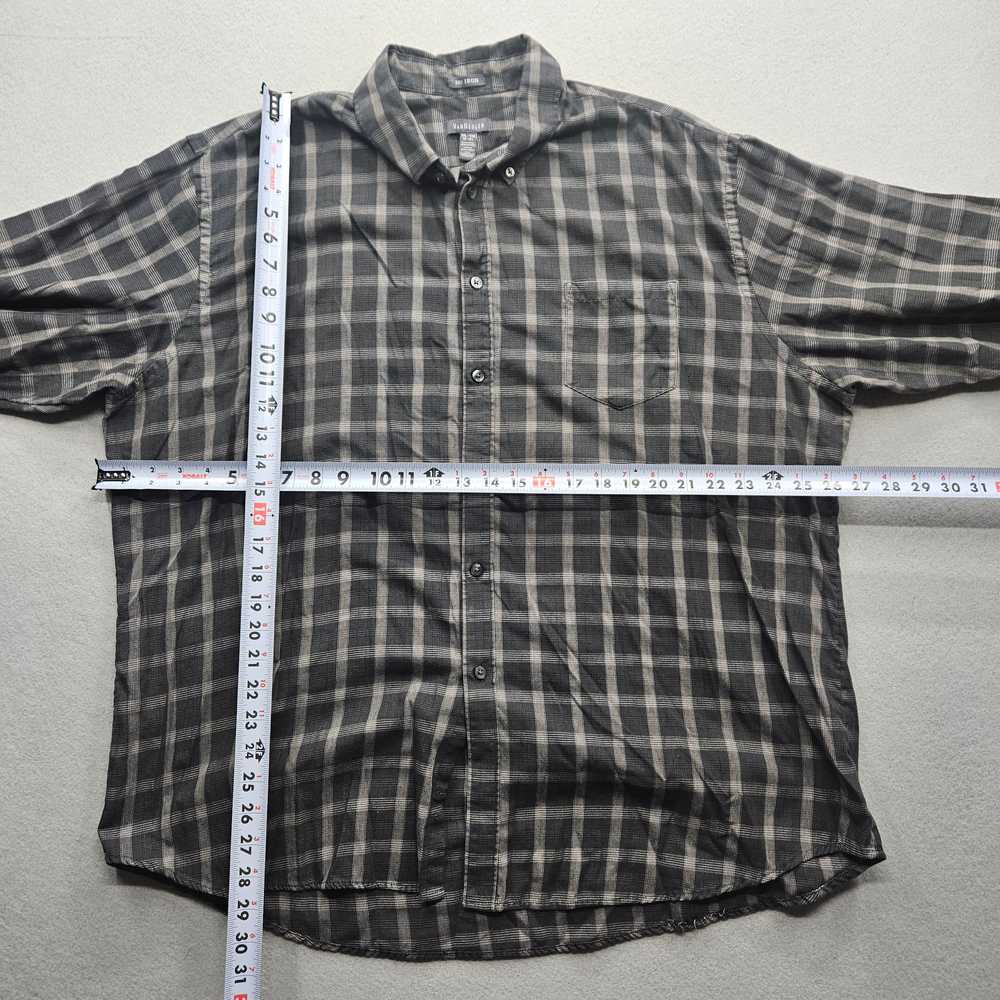 Van Heusen Men's XXL Black & Gray Plaid Button Do… - image 4