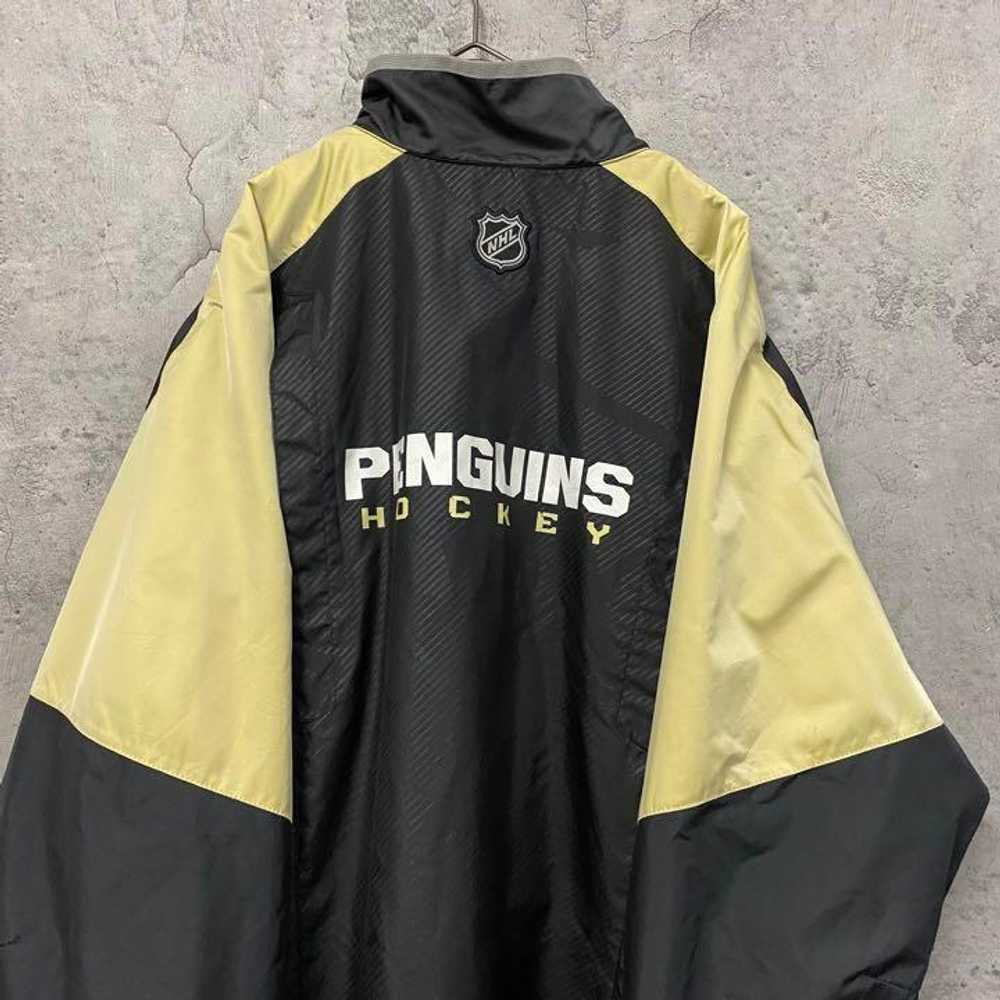 Men size XL Vintage Reebok NHL Penguins Embroider… - image 7