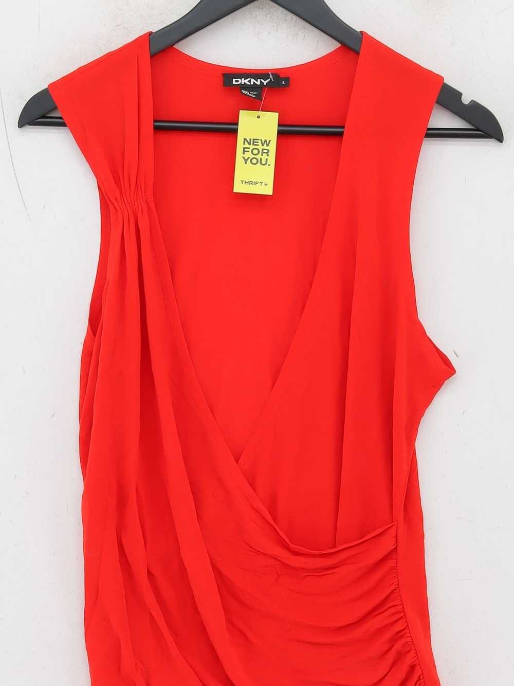 DKNY Women's Top L Red 100% Silk Sleeveless V-Nec… - image 3