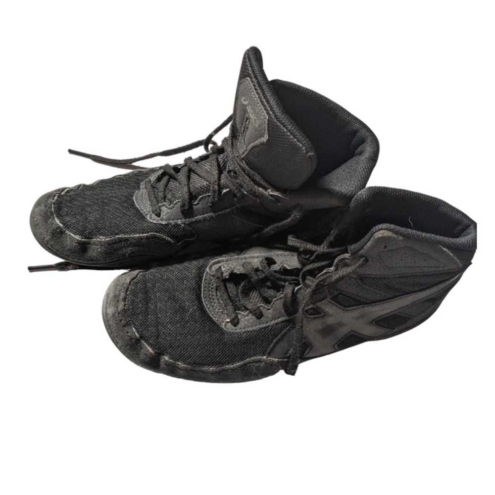 Asics Wrestling Shoes Men's Size 8 in Black - image 1