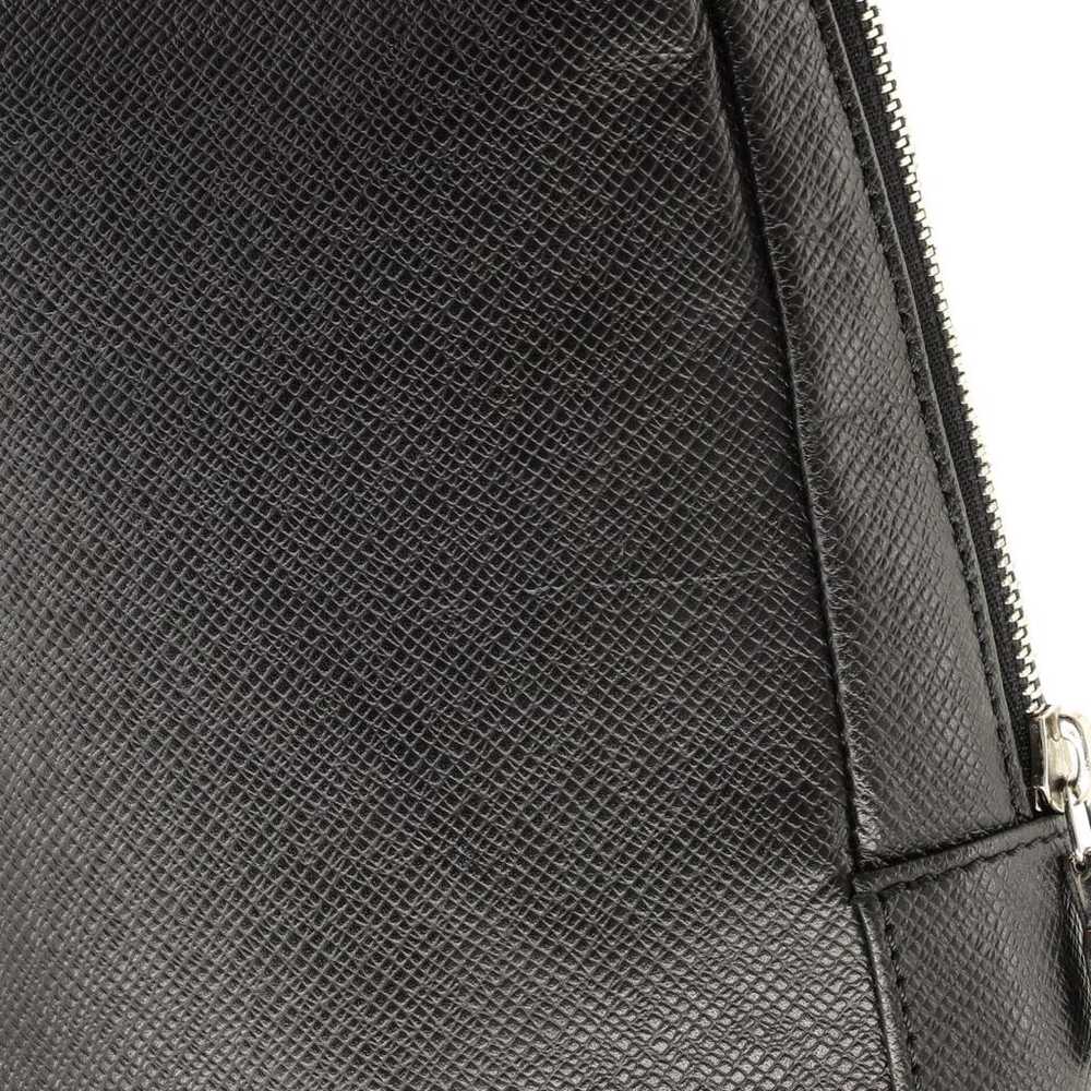 Louis Vuitton Leather crossbody bag - image 8