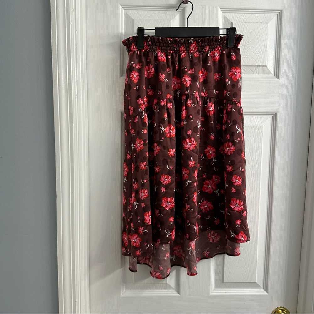 Draper James Skirt Waterfall Floral Pink Maroon M… - image 3