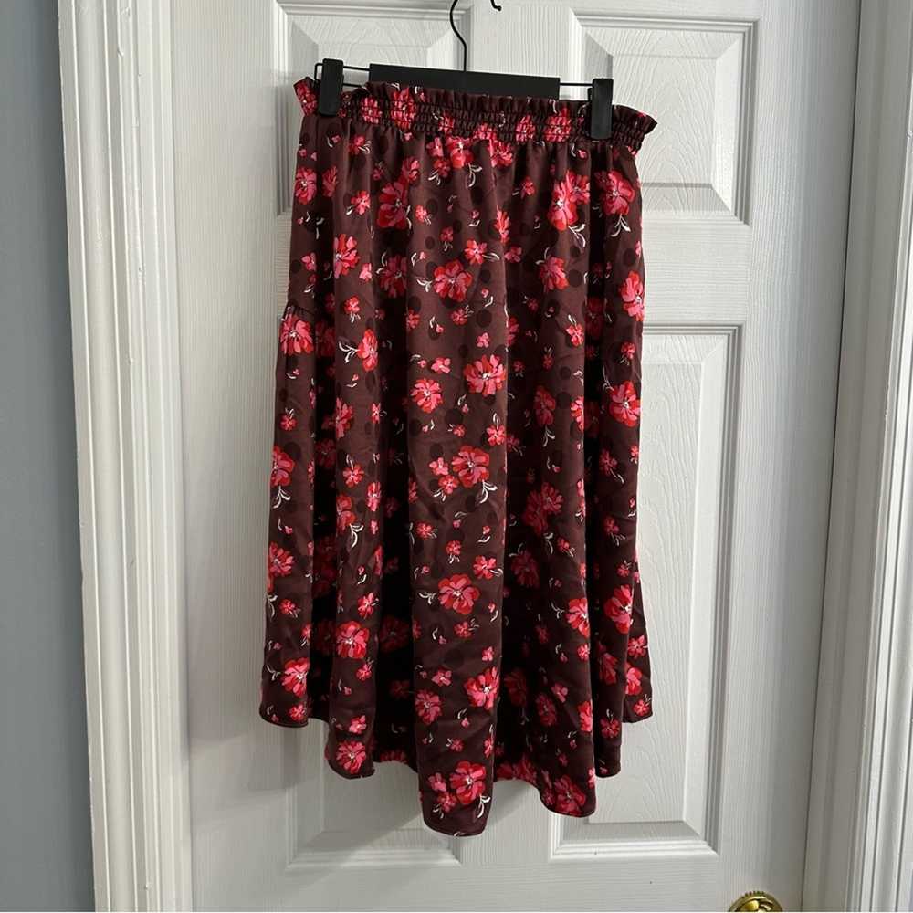 Draper James Skirt Waterfall Floral Pink Maroon M… - image 4