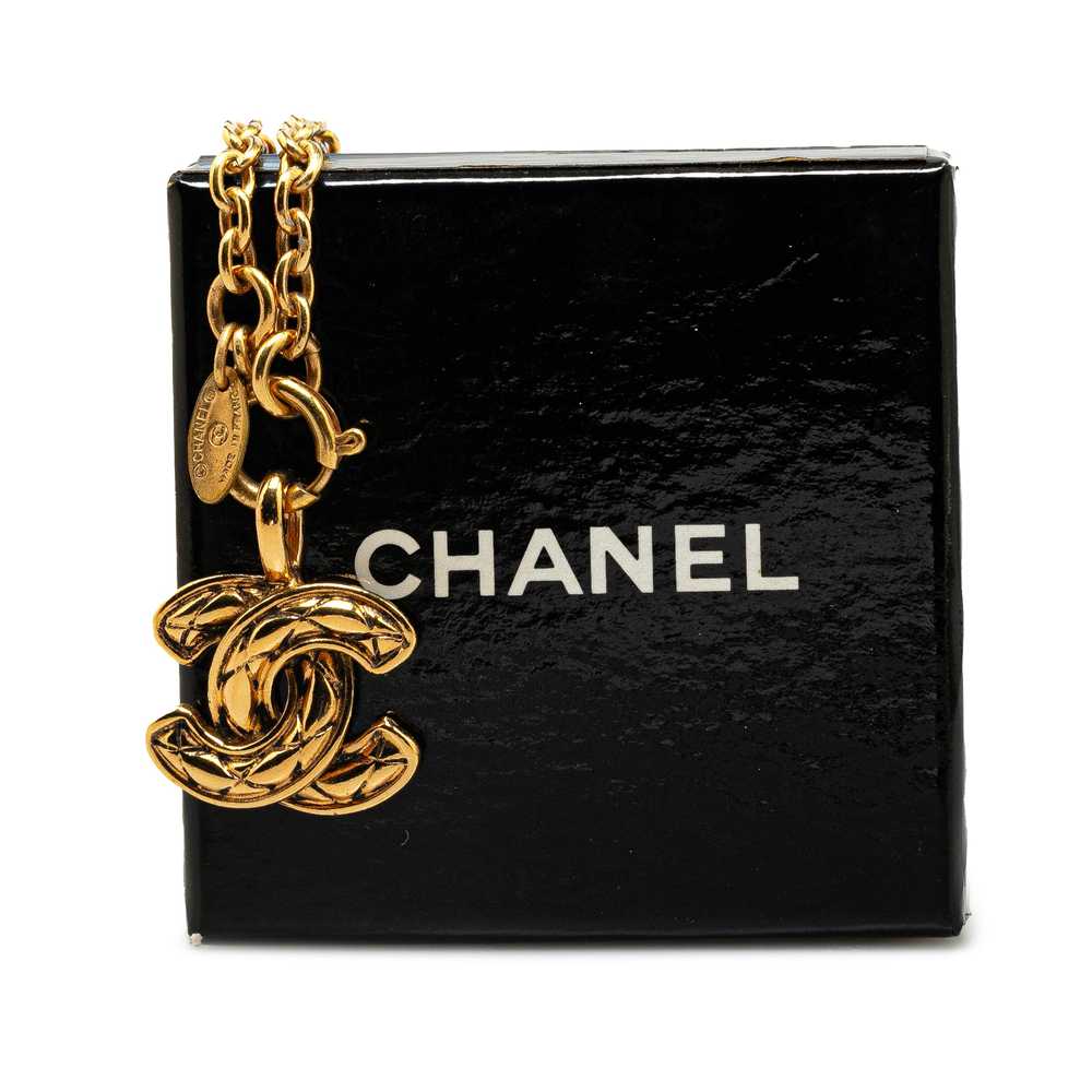 Gold Chanel Gold Plated CC Quilted Pendant Neckla… - image 4