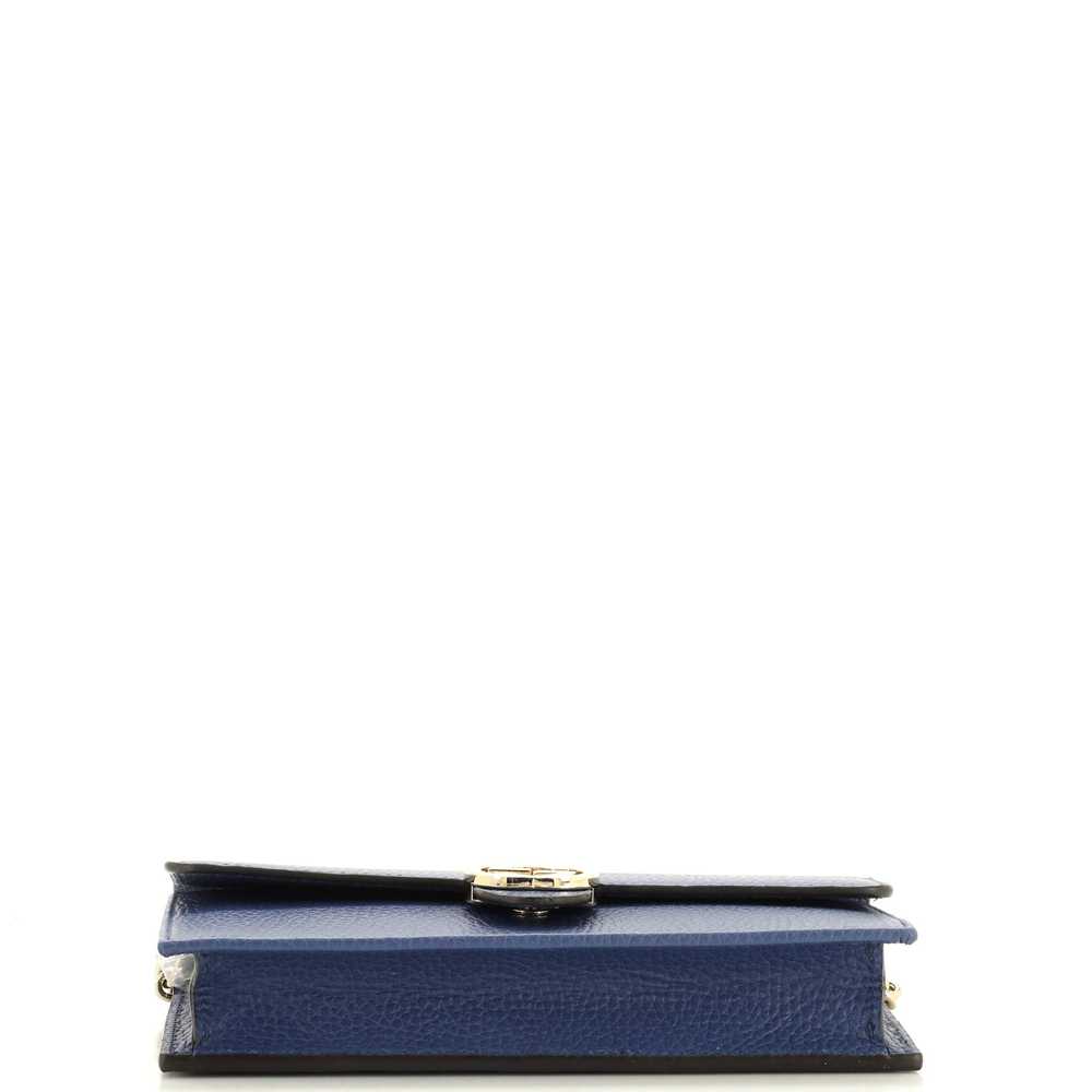 GUCCI Interlocking Wallet on Chain Leather - image 4