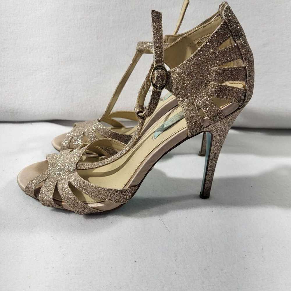 Betsey Johnson Rose Glitter T-Strap Heels size 6.… - image 4