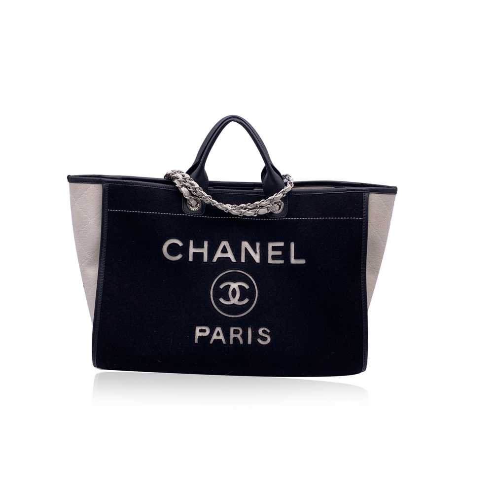 CHANEL Black And White Felt Wool Large Deauville … - image 1