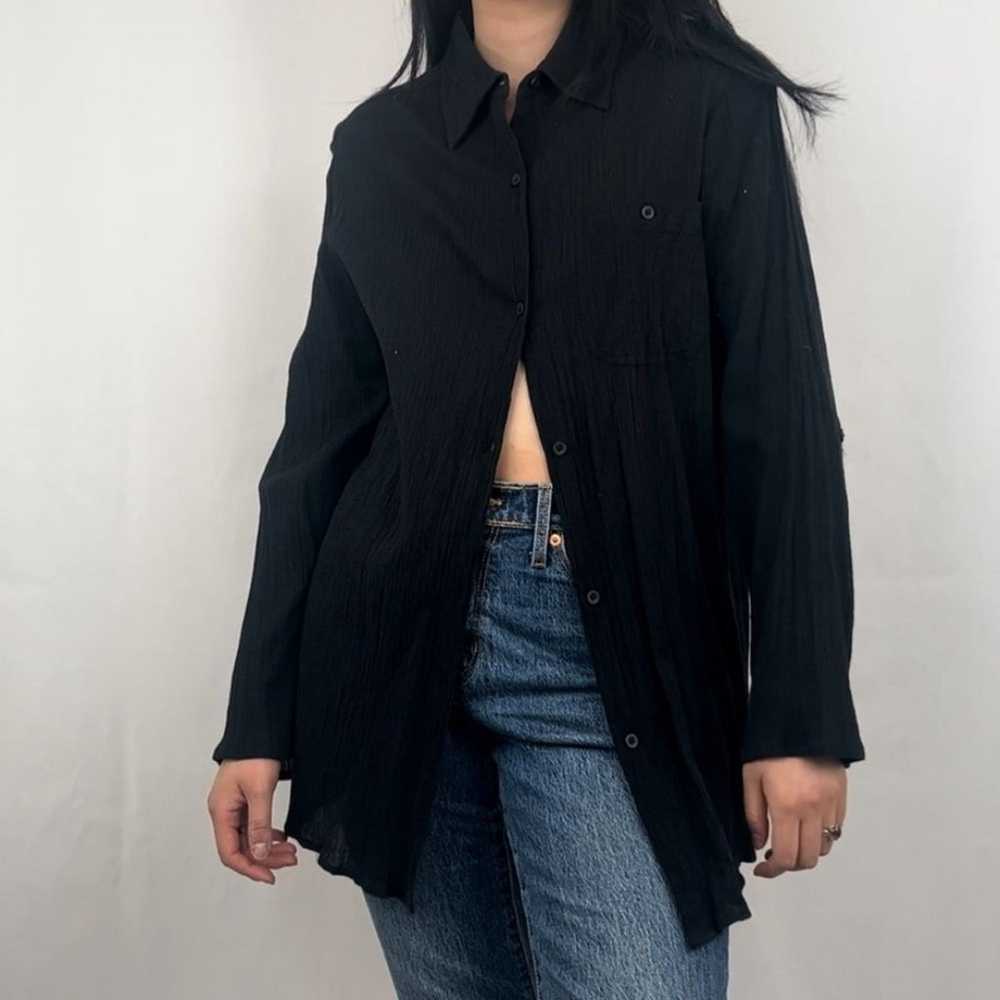 Liz Claiborne Black Linen Like Long Shirt - image 2