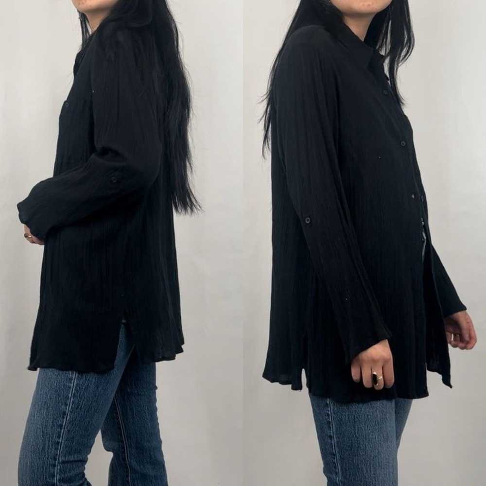 Liz Claiborne Black Linen Like Long Shirt - image 3