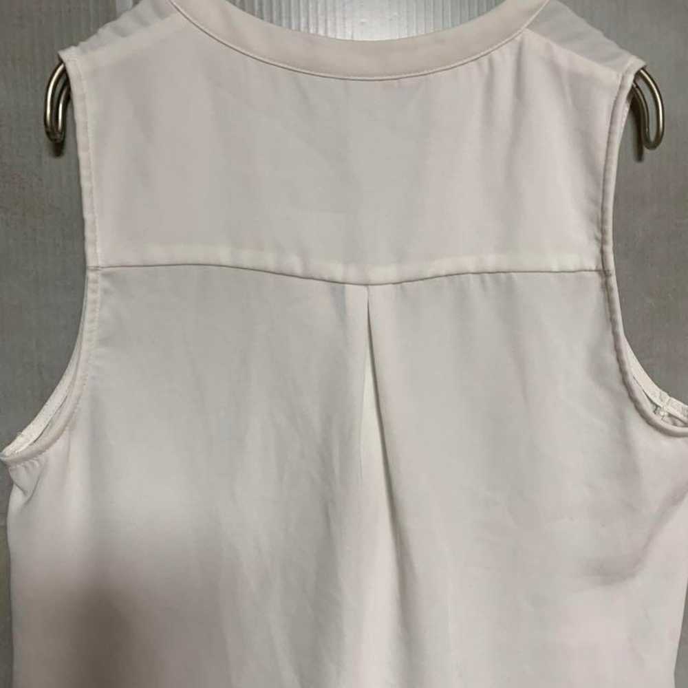 [H and M] Skipper Neck Polyester Sleeveless Shirt… - image 10