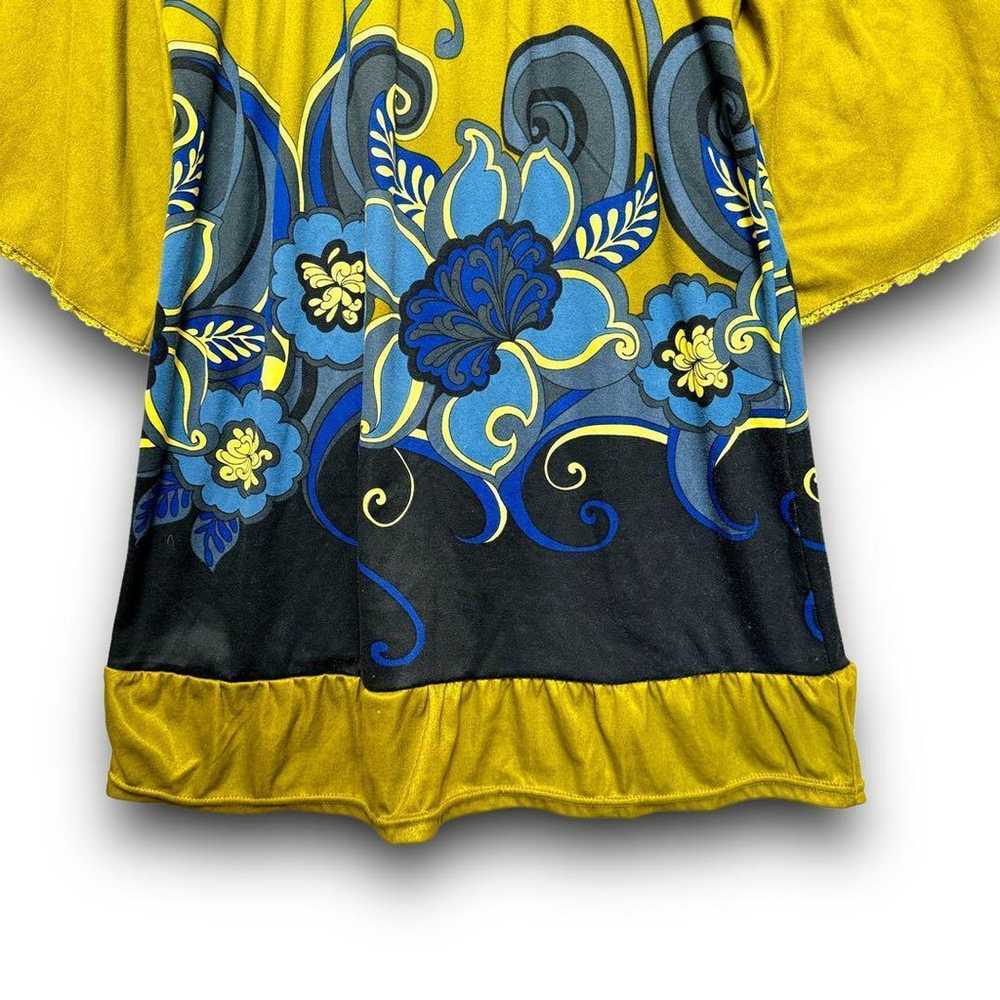 Minion Retro Floral Cute 5-minute Sleeve Tunic M … - image 5