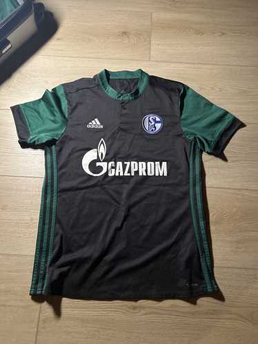 Soccer Jersey × Vintage Schalke 04 Fahrman Jersey