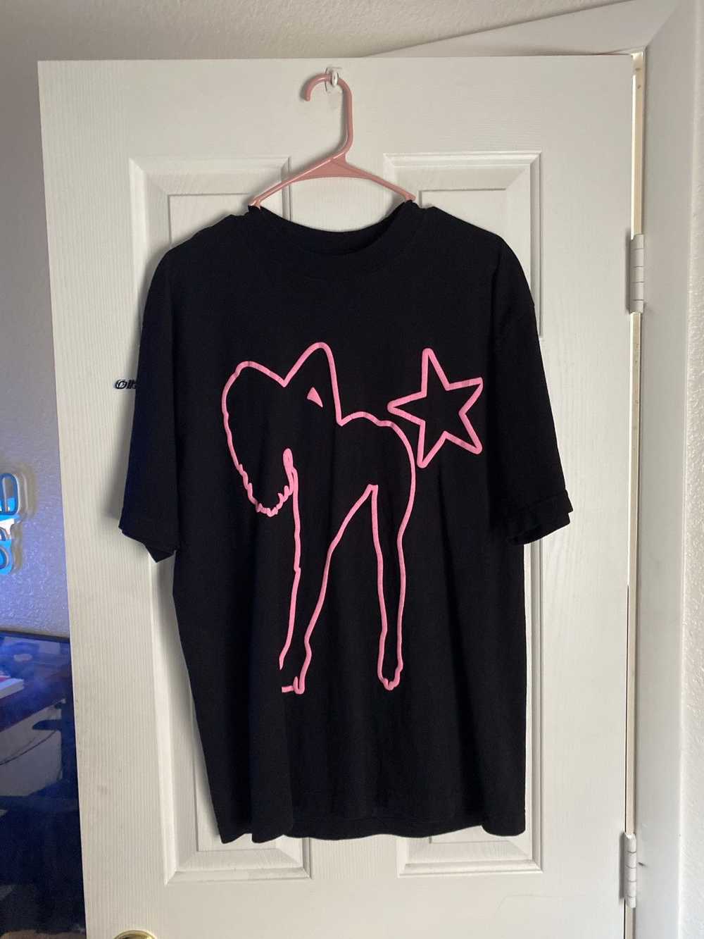 Streetwear P⭐️ Graphic Tshirt - image 1