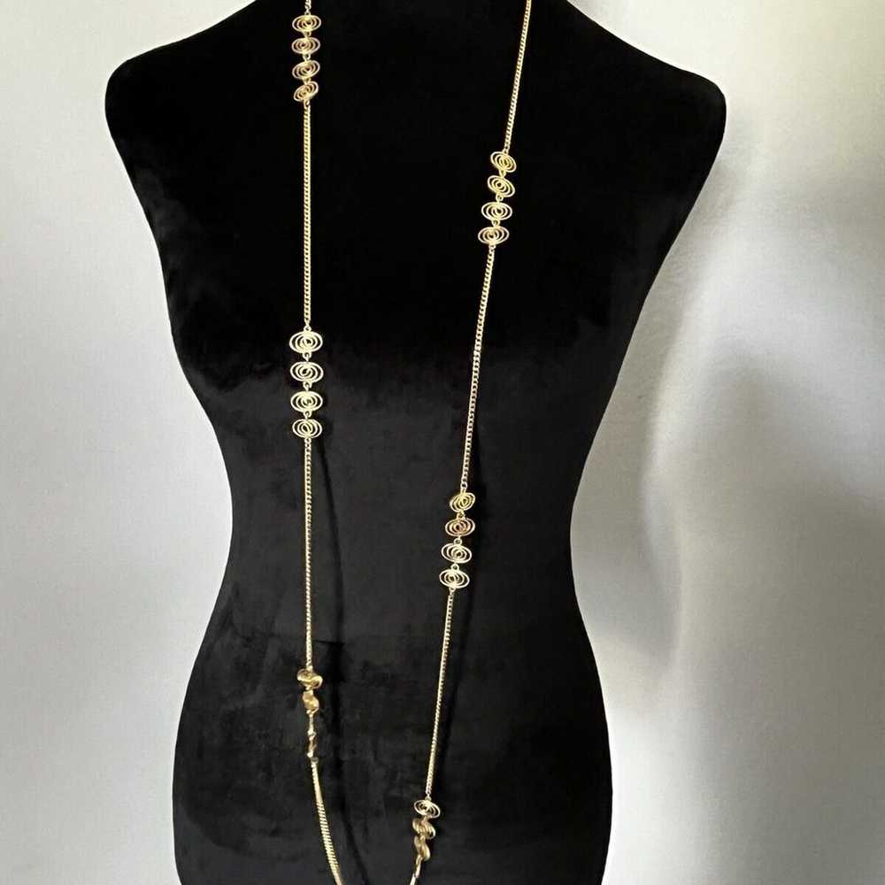 Vintage Gold Tone Chain Necklace 1970s Womens fas… - image 4