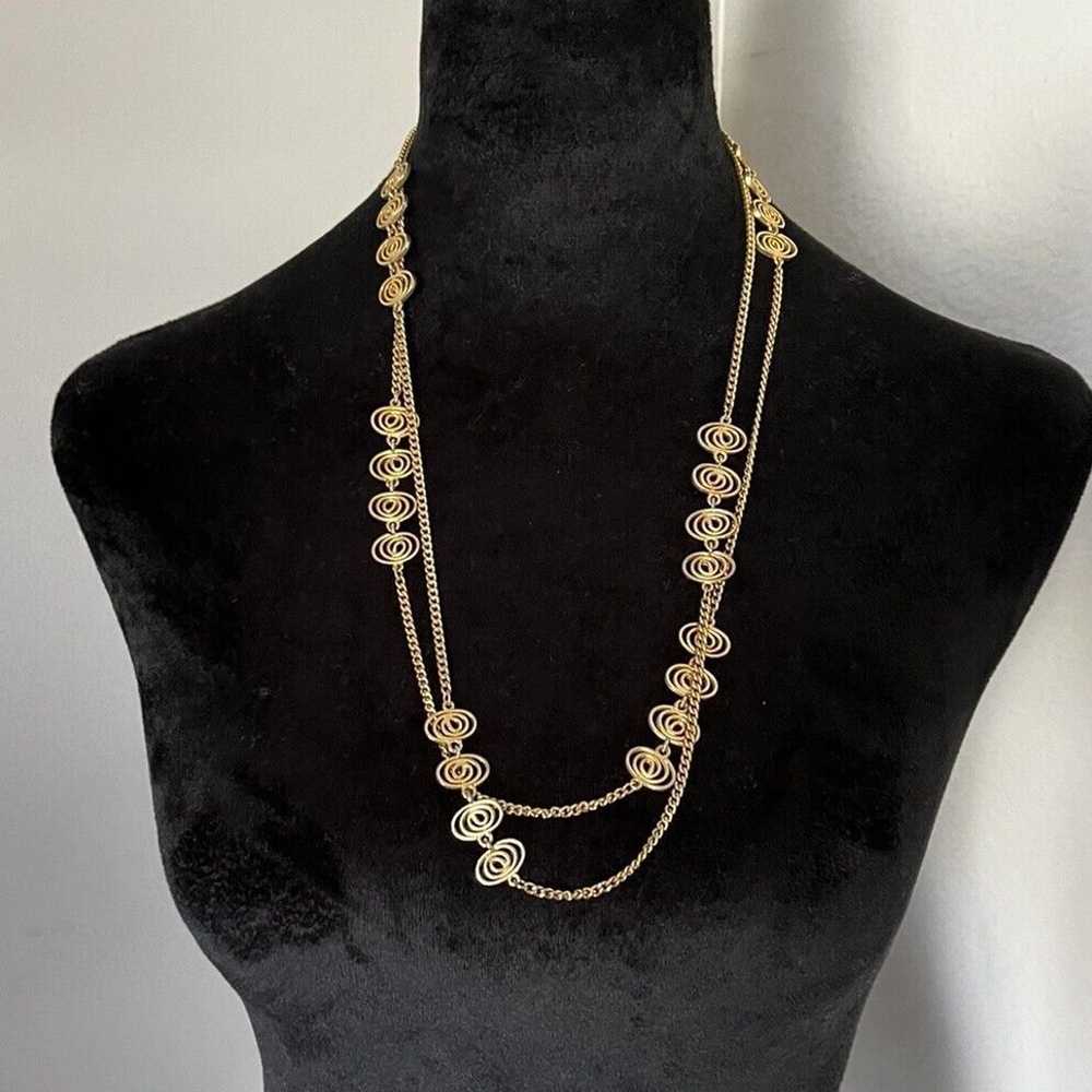 Vintage Gold Tone Chain Necklace 1970s Womens fas… - image 7