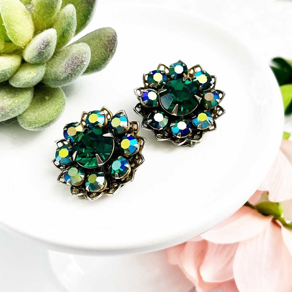 Vintage Aurora Borealis Green Flower Clip Earrings - image 3