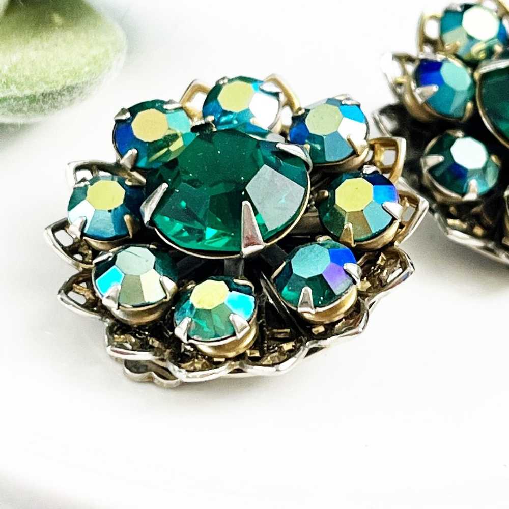 Vintage Aurora Borealis Green Flower Clip Earrings - image 4