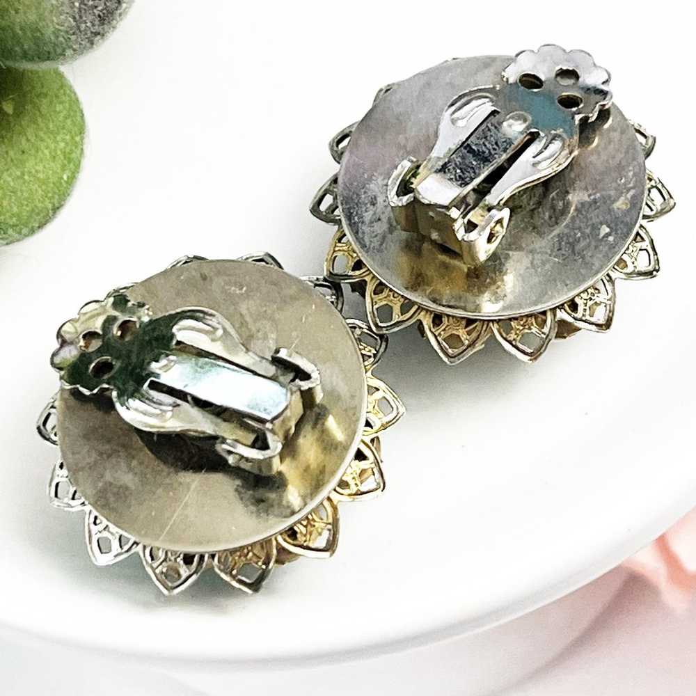 Vintage Aurora Borealis Green Flower Clip Earrings - image 5