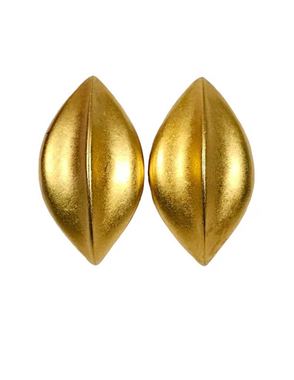 Matte Gold Tone Modernist Minimal Oval Clip On Ea… - image 9