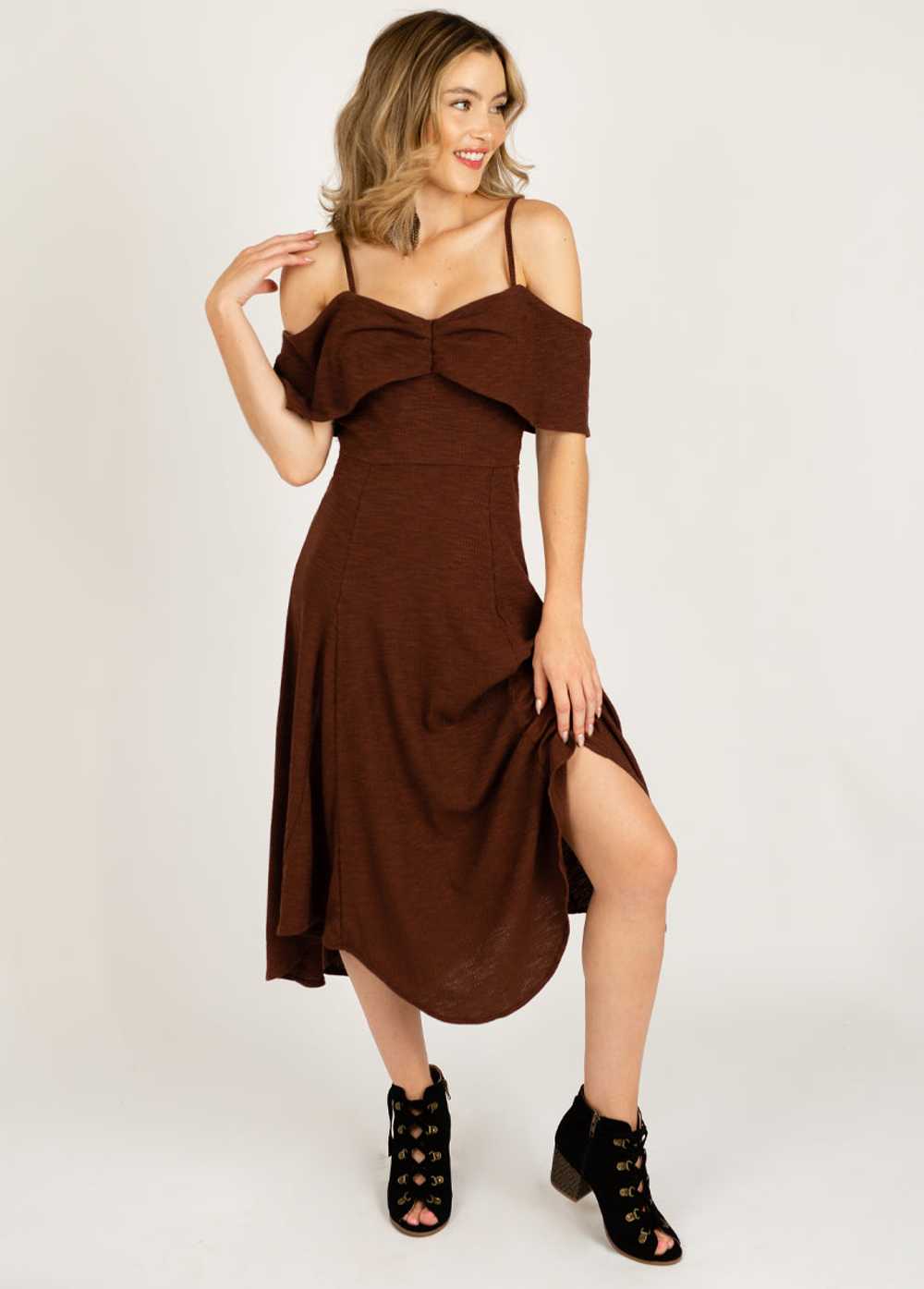 Joyfolie Madorah Dress in Redwood - image 3