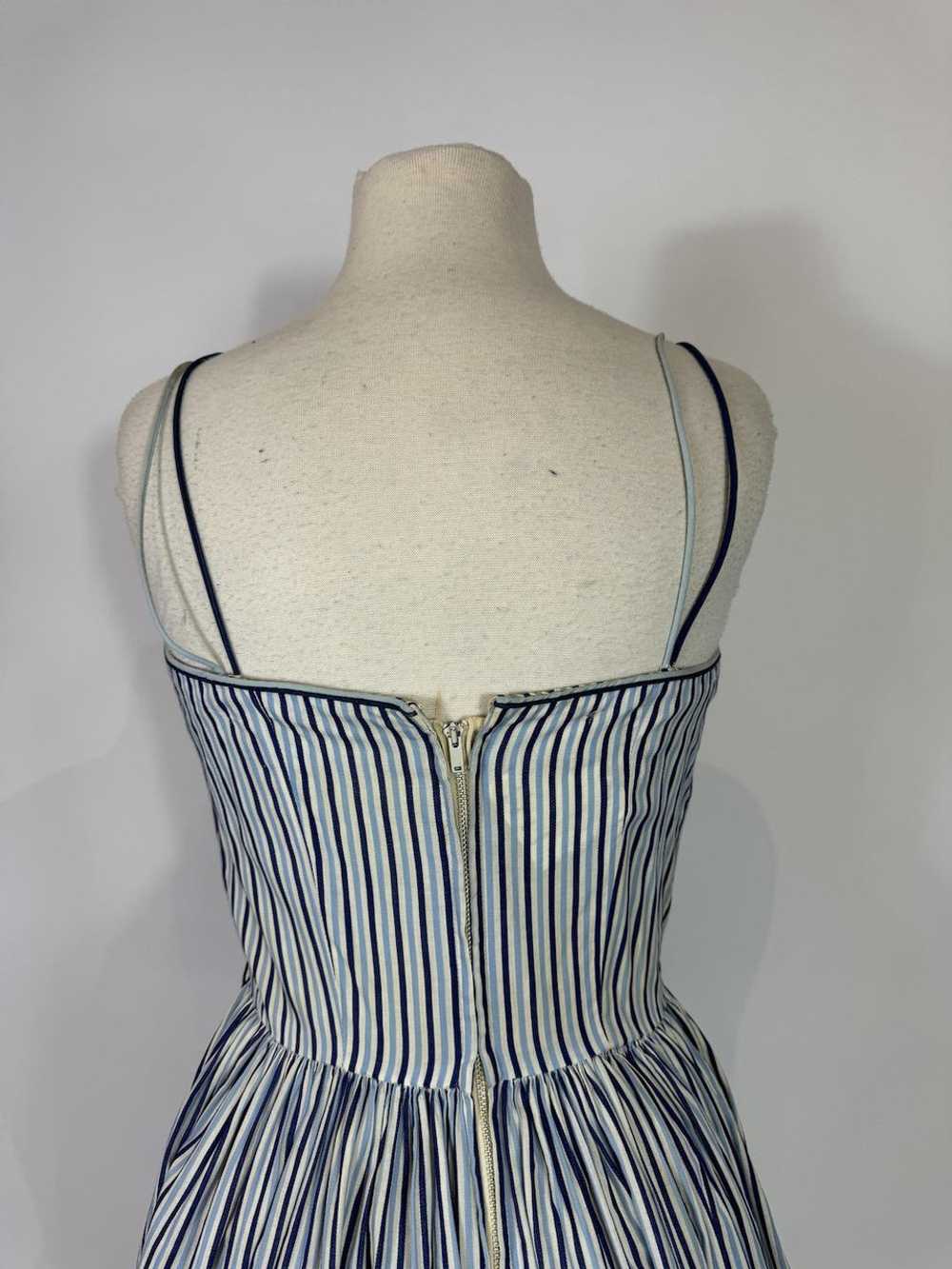 1950s Blue and White Striped Fit n Flare Sundress - image 6