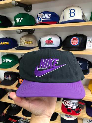 Vintage Nike Nylon Snapback