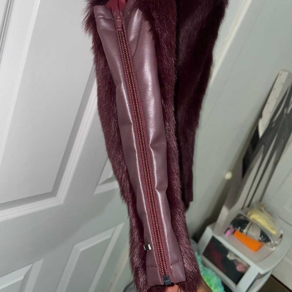 Faux Fur vest - image 3