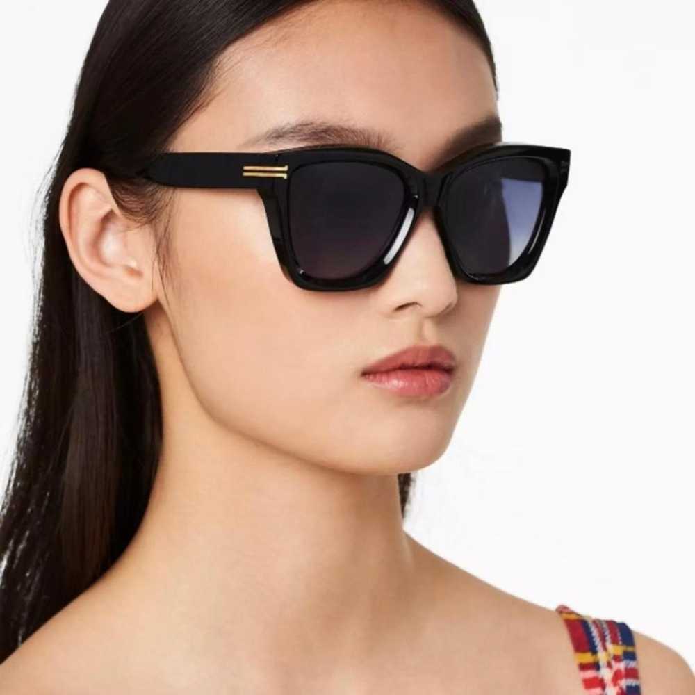 Marc Jacobs Sunglasses - image 3