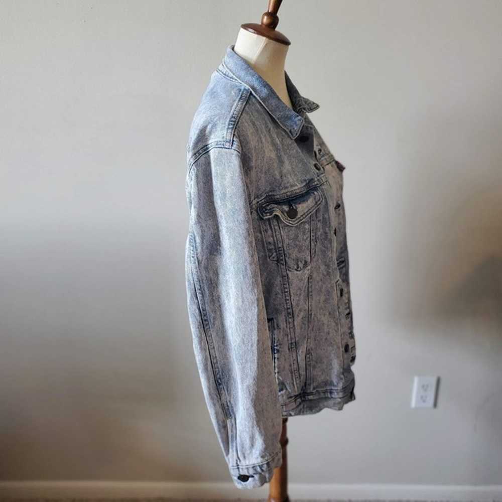 Levis Vintage Womens Denim Trucker Jacket Size Me… - image 3