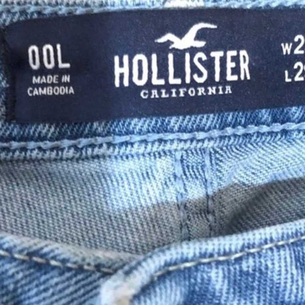 Hollister Vintage Ultra High Rise Long Mom Jeans - image 4