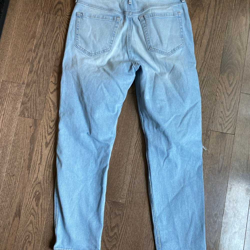 Hollister Ultra High Rise Mom Jean Vintage Stretc… - image 2