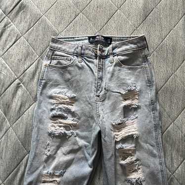 Hollister Ultra High-Rise Mom Jeans Vintage Stret… - image 1