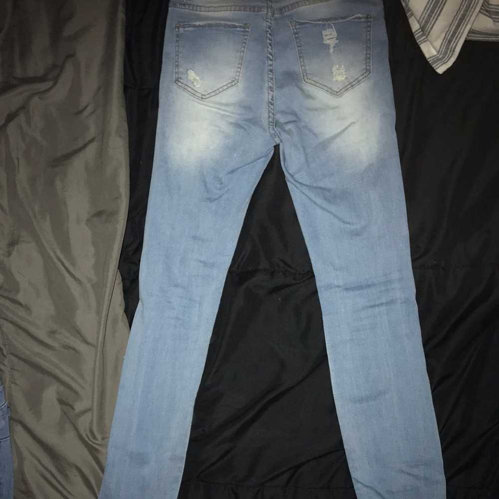 NWOT Bundle 3 pairs of women Jeans - image 9