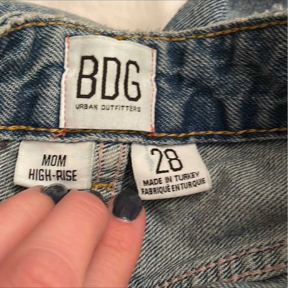 Urban Outfitters BDG mom jeans high rise sz28 - image 7