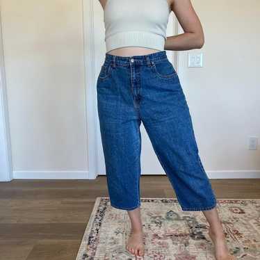 Vintage Bill Blass Blue Denim Easy Fit Capri