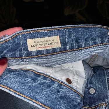 Vintage high-waisted premium Levi’s