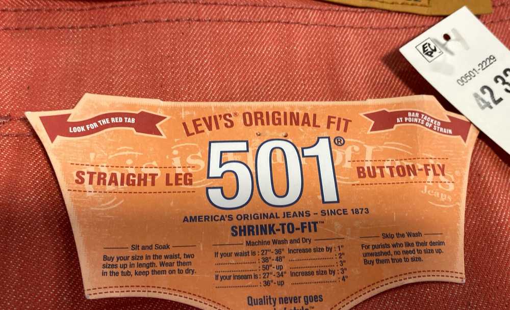 NWT Levi's 501 Mens Red Cotton Shrink To Fit Butt… - image 7