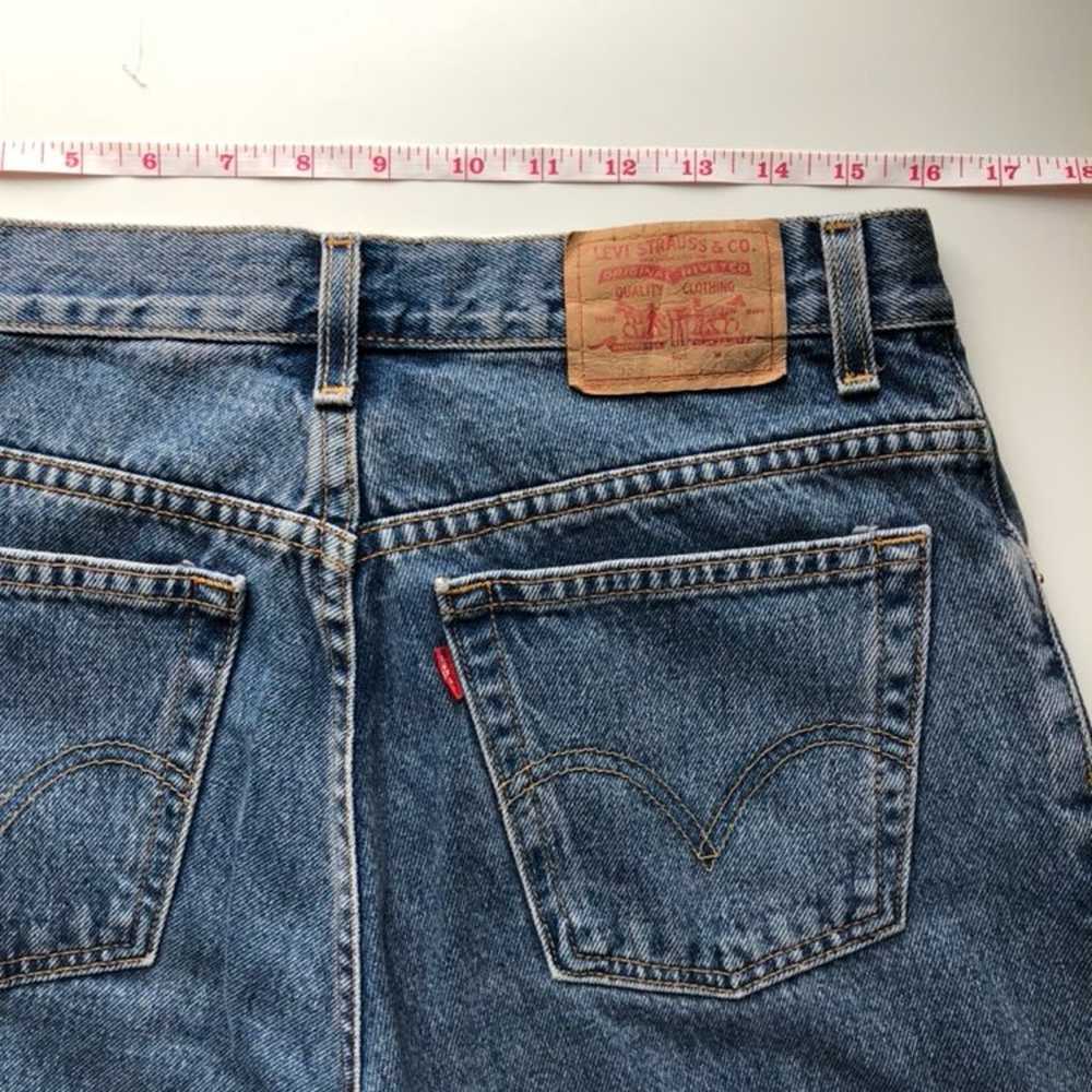 Vintage Levi’s High Waisted Jeans - image 5