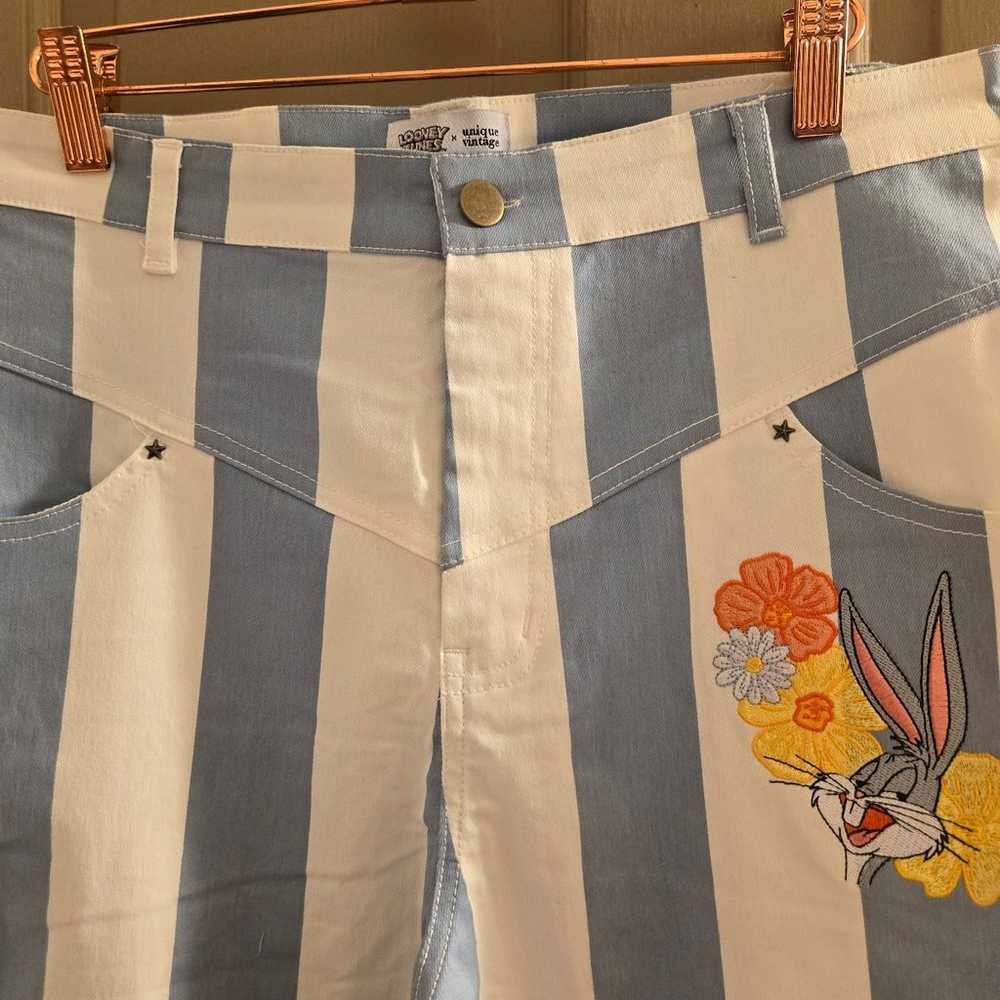 Unique Vintage x Looney Tunes size large striped … - image 4