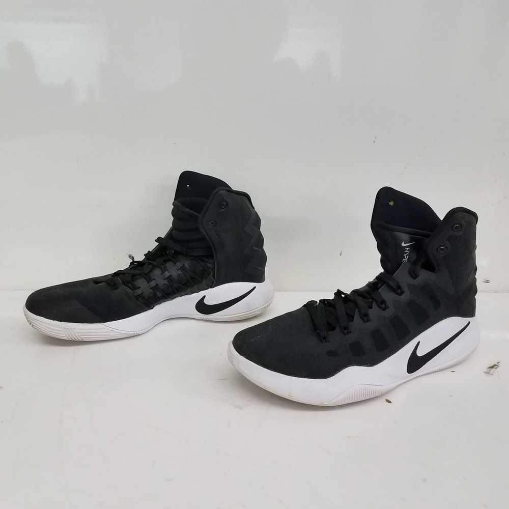 Nike Hyperdunk 2016 Basketball Shoes Size 8 w/ COA - image 2