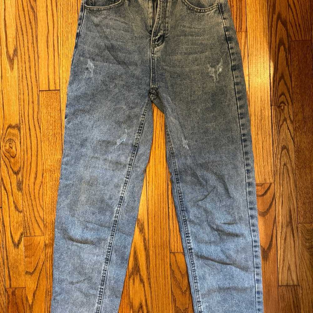 medium dark wash jeans - image 2