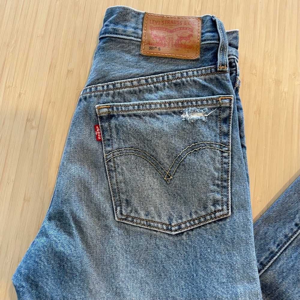 Levis 501 distressed skinny Jeans size 25 - image 2