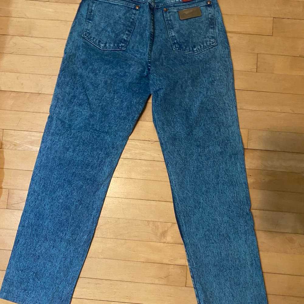 Vintage acid wash wrangler jeans - image 3