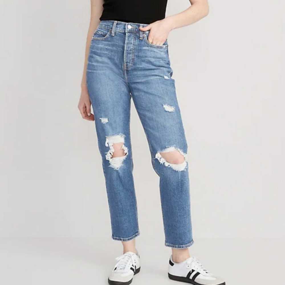 Old Navy Extra High Rise Sky Hi Straight Jeans - image 1