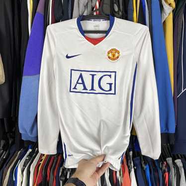 Soccer Jersey × Streetwear × Vintage Manchester U… - image 1