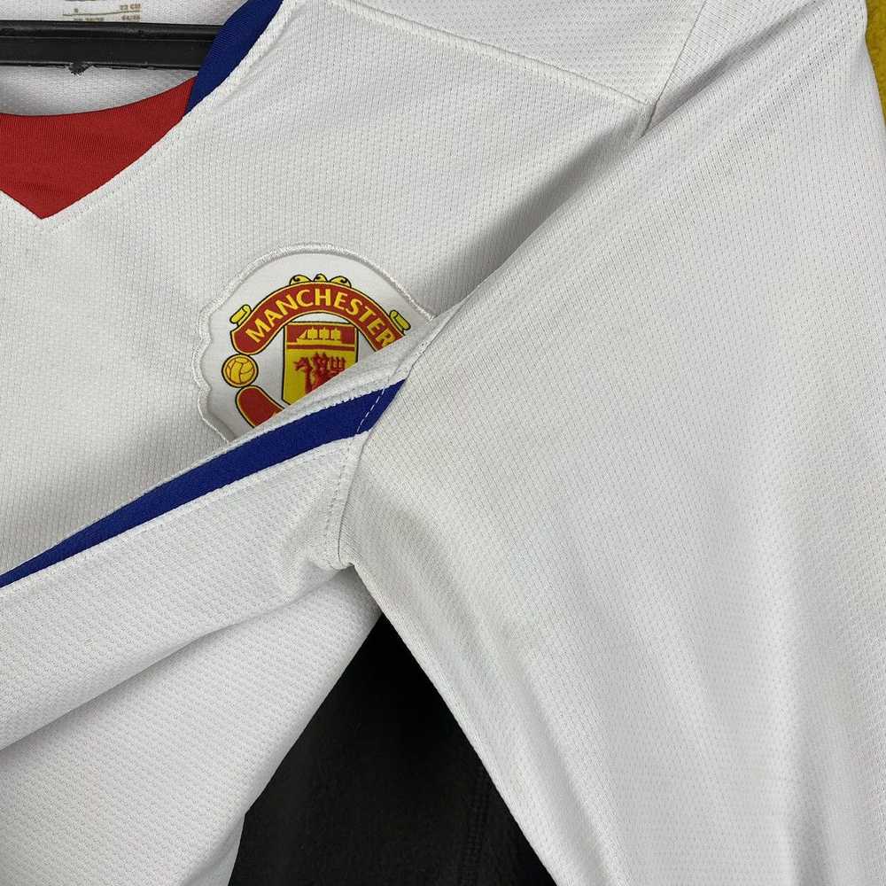 Soccer Jersey × Streetwear × Vintage Manchester U… - image 9