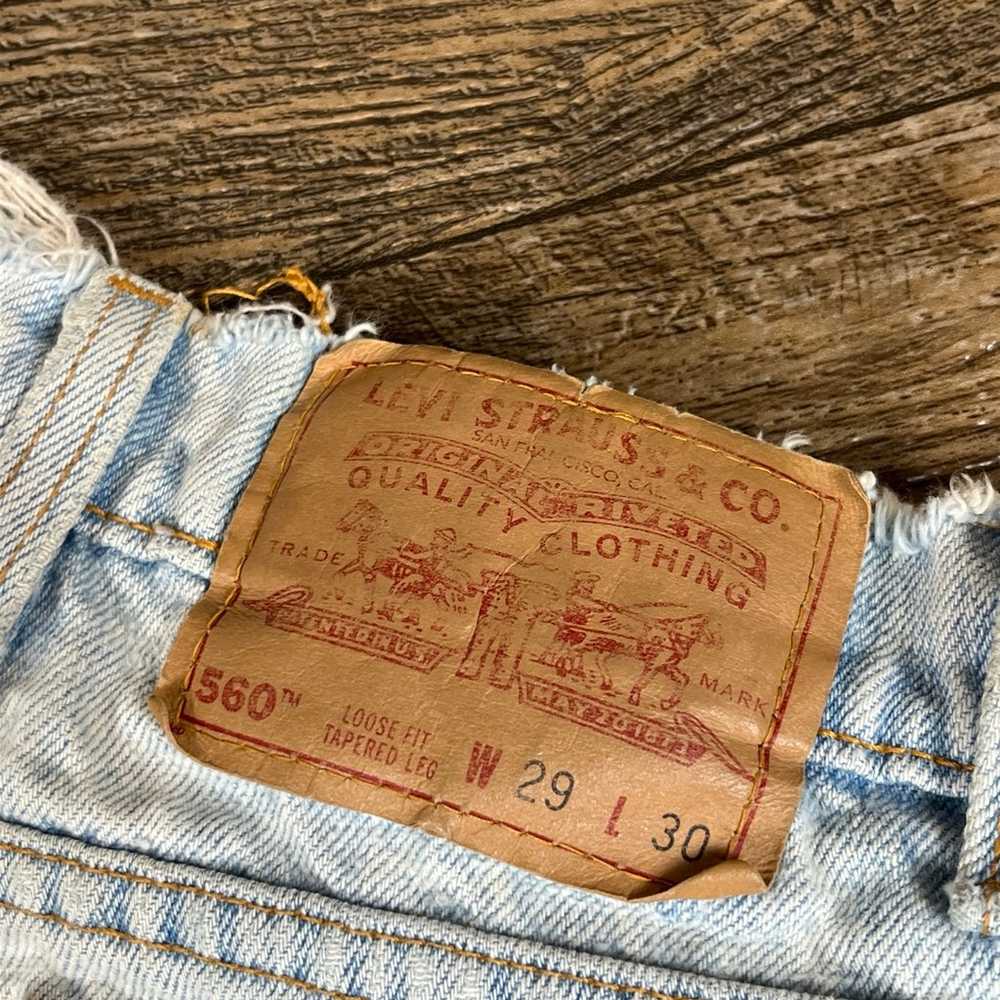 Vintage Levis 560 Jeans Womens 29x30 Loose Tapper… - image 10