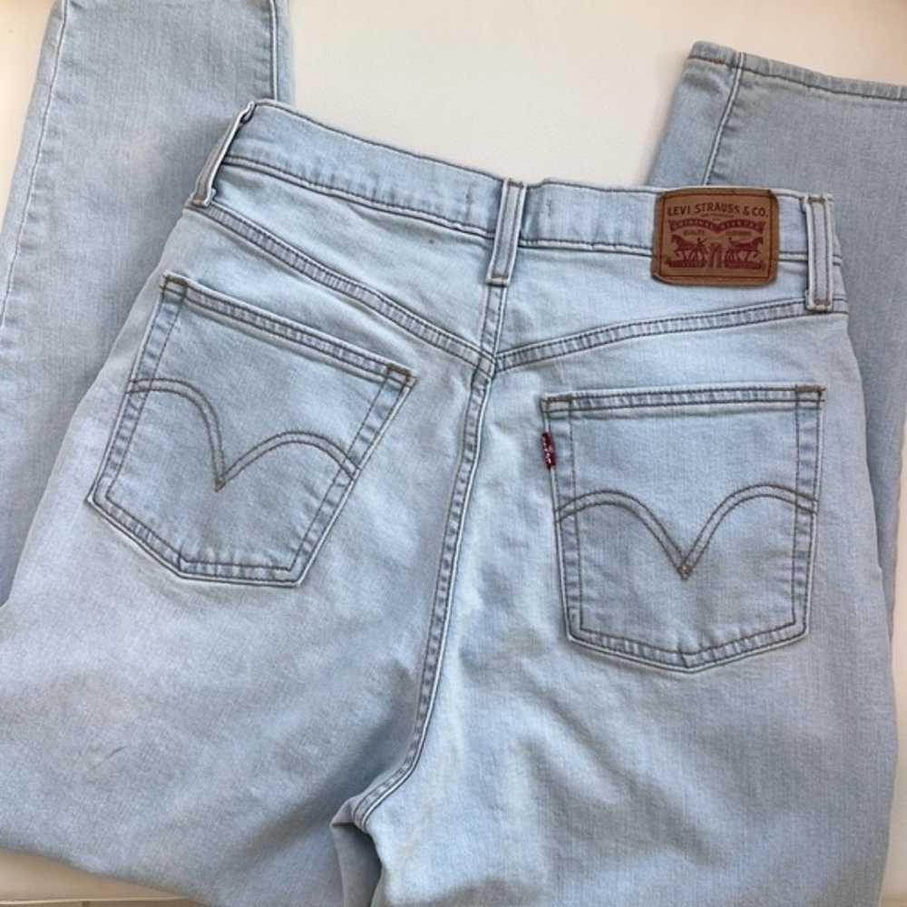 Levi’s High Waisted Taper Jean - image 11