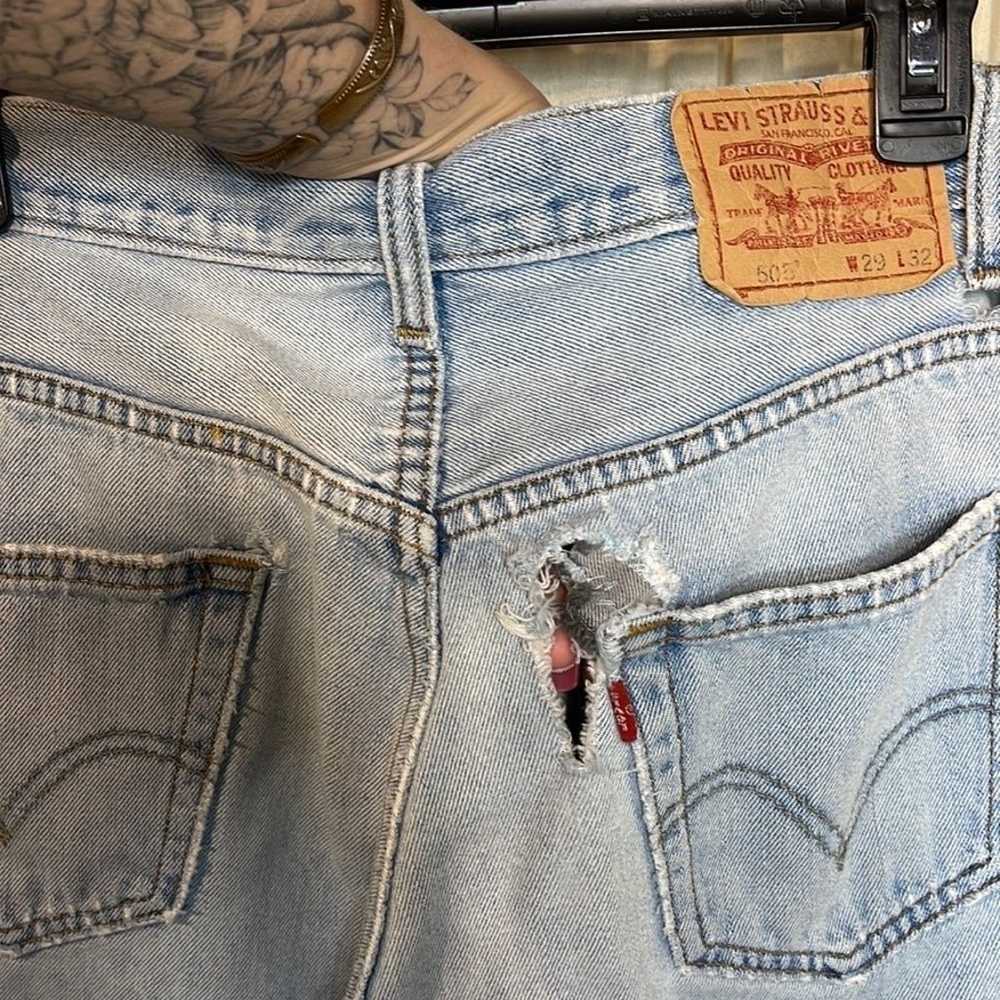 VINTAGE DISTRESSED LEVI’S 505 UNISEX- W29xL32 - image 8